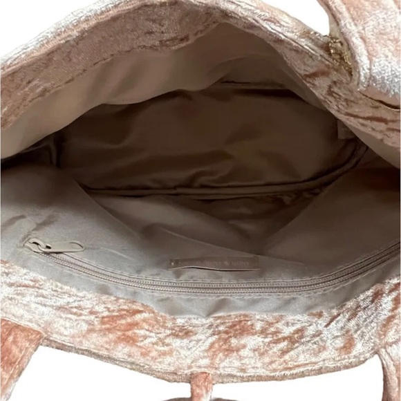 Bath and & Body Works 8X12 SOFT MATERIAL JOY W/TASSELS BAG New + Tags - Picture 3 of 4